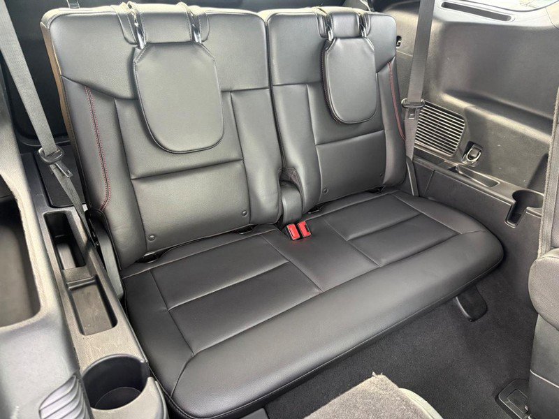 Certified 2022 Ford Explorer ST-Line w/ Class IV Trailer Tow Package image 14