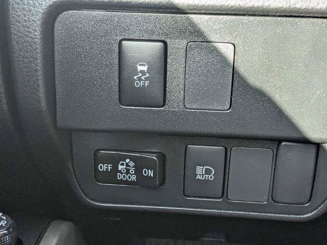 Used 2022 Toyota Tacoma SR5 RWD image 24