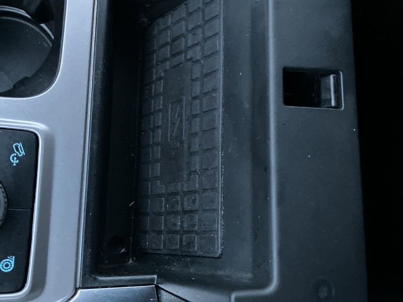 Certified 2021 Ford Explorer Limited w/ Equipment Group 301A image 22