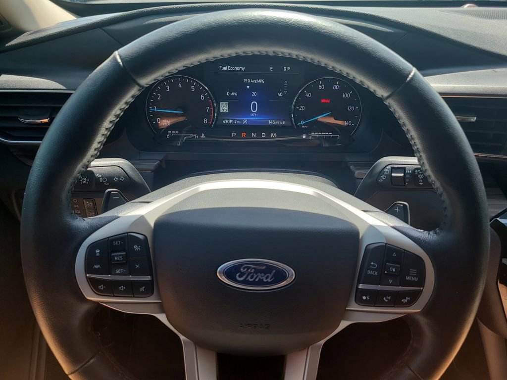 Certified 2021 Ford Explorer Limited w/ Equipment Group 301A AWD/4WD image 29