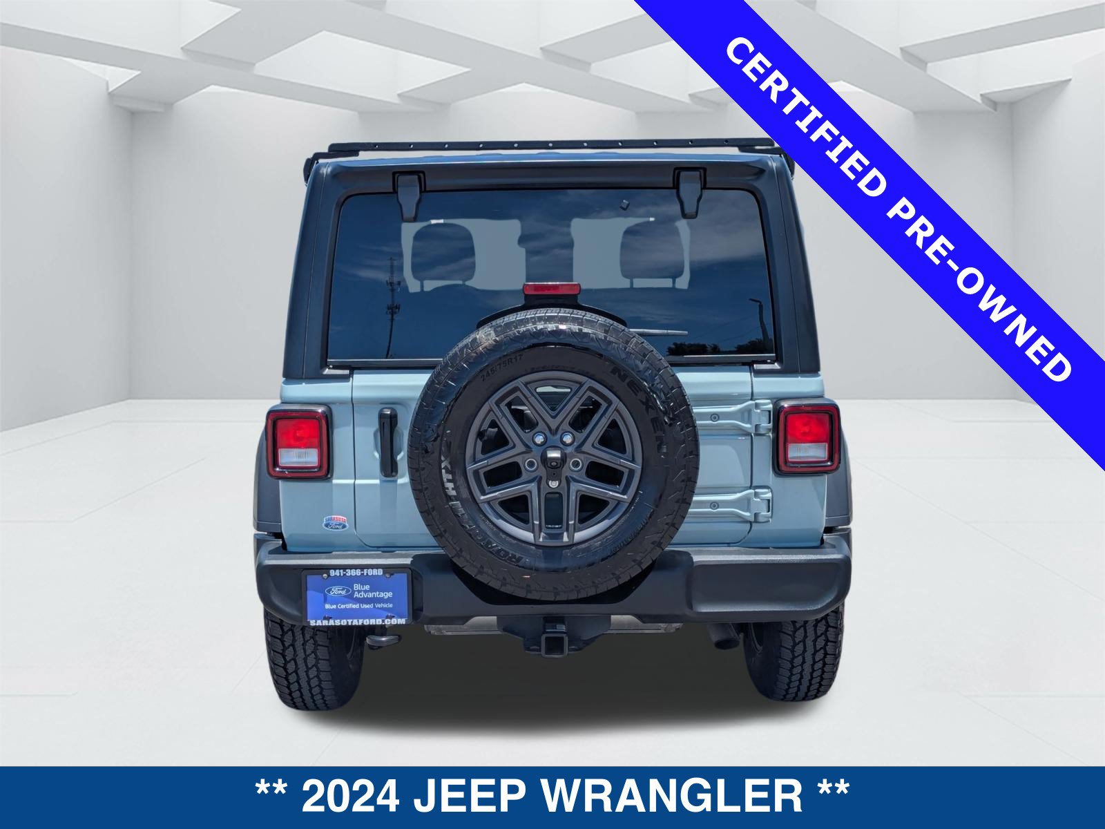 Used 2024 Jeep Wrangler Sport AWD/4WD image 5