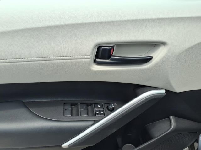 Used 2022 Toyota Corolla Cross L AWD/4WD image 14