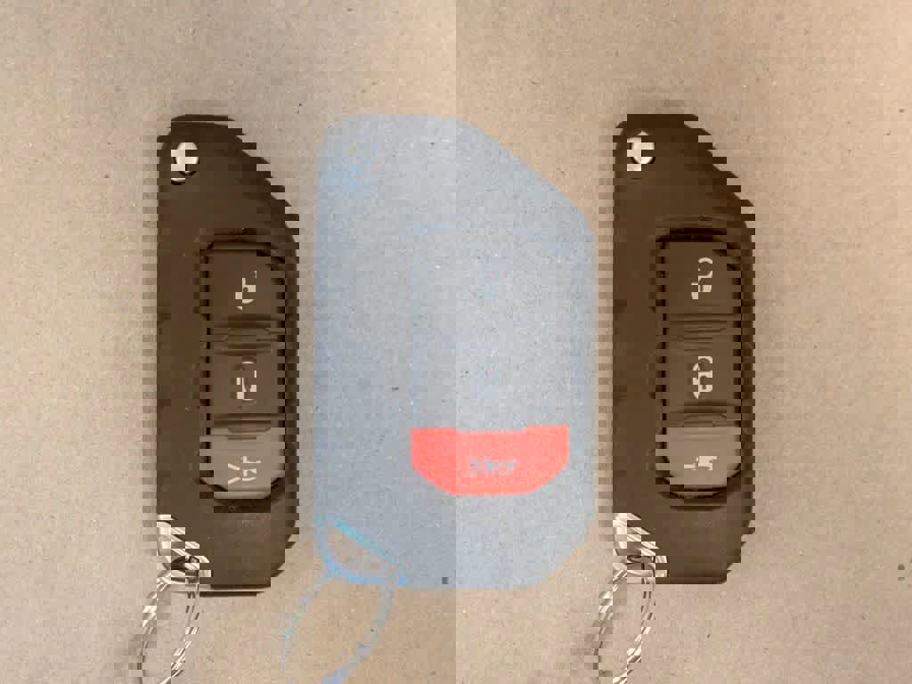 Used 2022 Jeep Wrangler Unlimited Sahara image 41