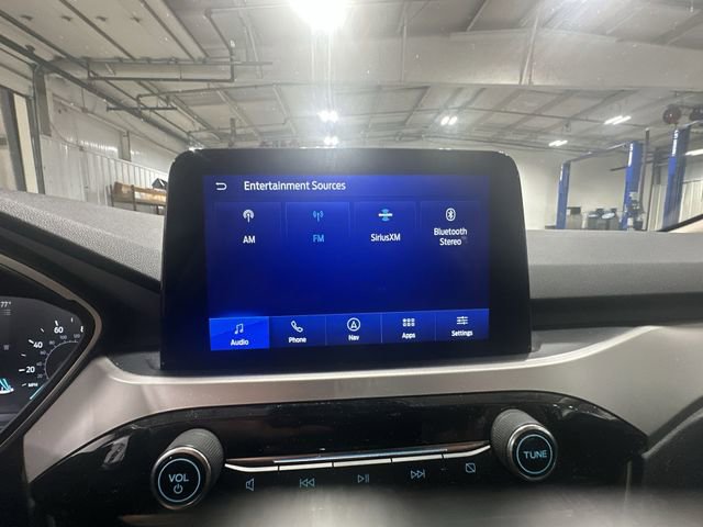 Certified 2020 Ford Escape SEL FWD image 16