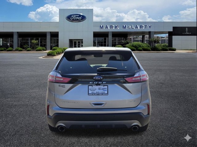Certified 2023 Ford Edge Titanium AWD/4WD image 5