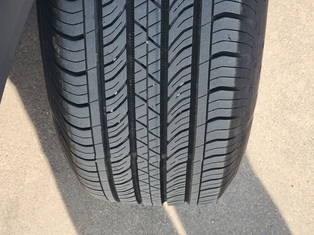 Certified 2025 Ford Escape Active w/ Tech Pack #1 image 11