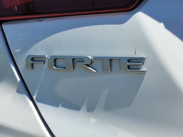Used 2024 Kia Forte LXS FWD image 11