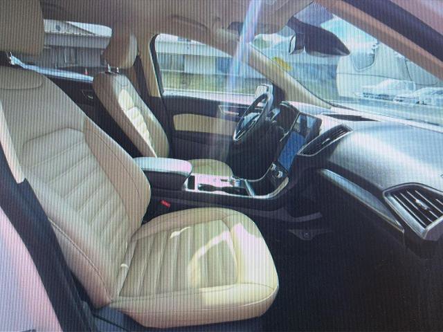Certified 2022 Ford Edge SEL w/ Convenience Package image 13