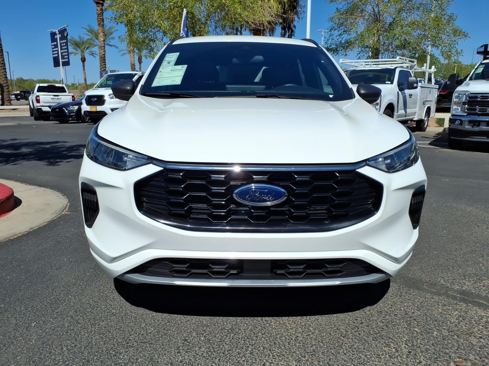 Certified 2024 Ford Escape ST-Line w/ Tech Pack #1 FWD image 2