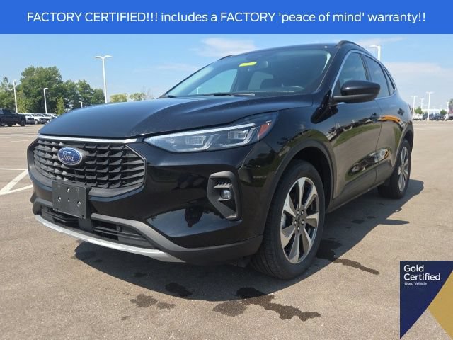 Certified 2025 Ford Escape Platinum AWD/4WD image 2