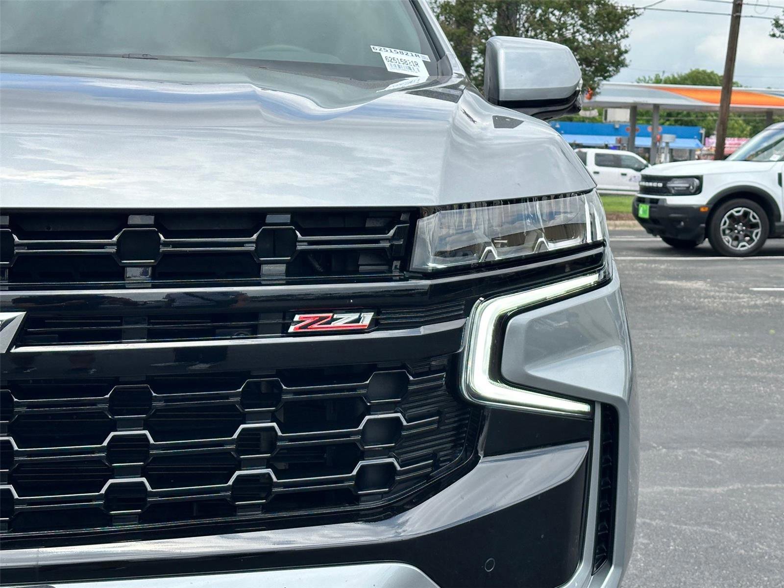 Used 2024 Chevrolet Tahoe Z71 w/ Luxury Package image 8