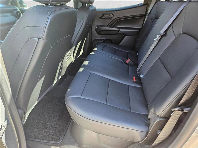 Used 2026 Chevrolet Colorado Trail Boss image 17