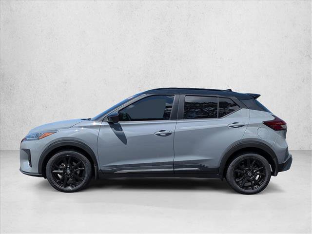 Used 2021 Nissan Kicks SR w/ SR Premium Package FWD image 9