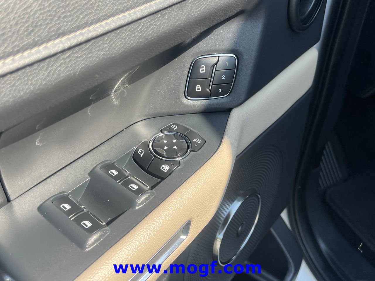 Certified 2024 Ford Expedition Max Limited AWD/4WD image 24