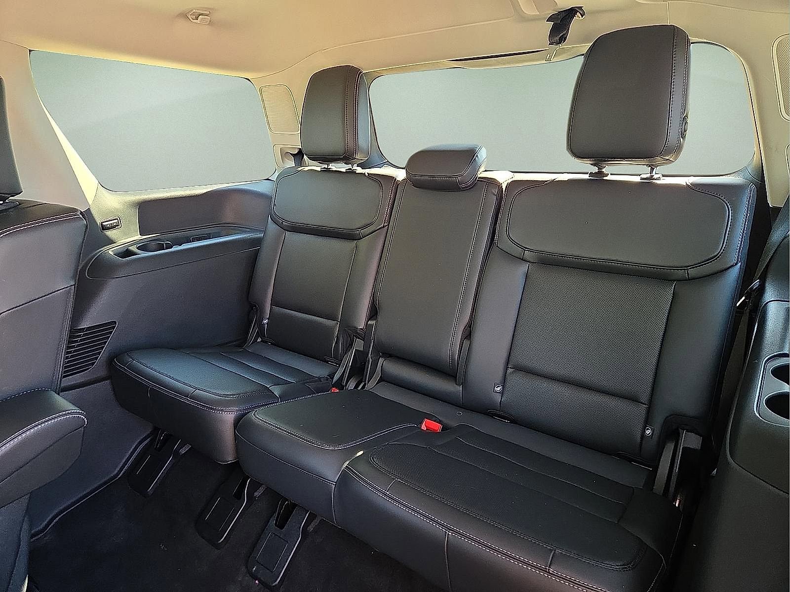 Certified 2025 Ford Expedition Platinum AWD/4WD image 10