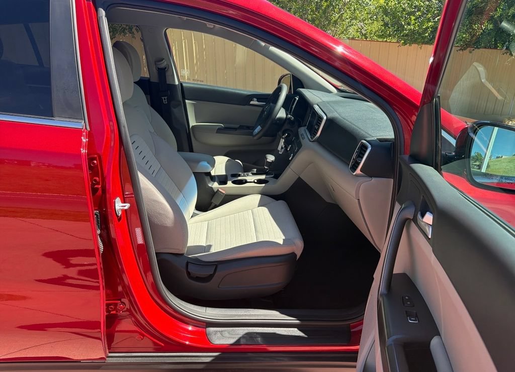 Used 2020 Kia Sportage LX w/ LX Popular Package FWD image 31