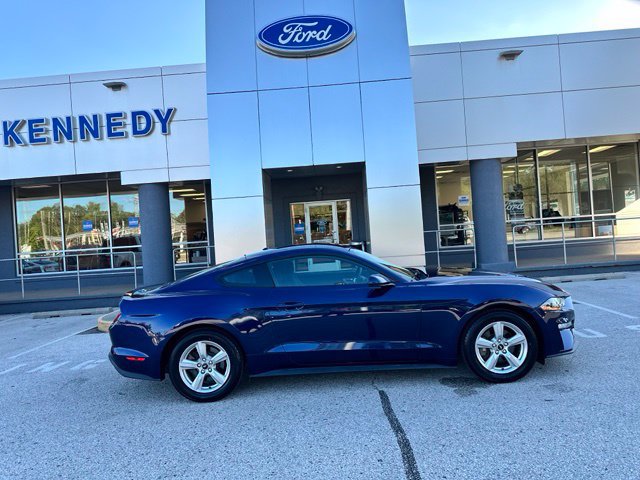 Certified 2019 Ford Mustang Coupe RWD image 18