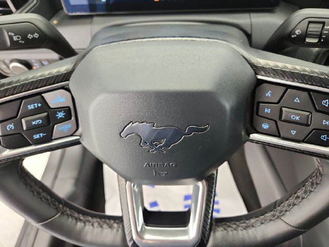 Certified 2025 Ford Mustang Coupe RWD image 6