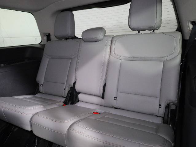 Certified 2025 Ford Expedition Active AWD/4WD image 13