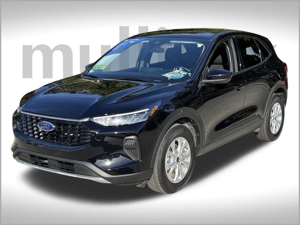 Certified 2023 Ford Escape Active w/ Tech Pack #2 image 12