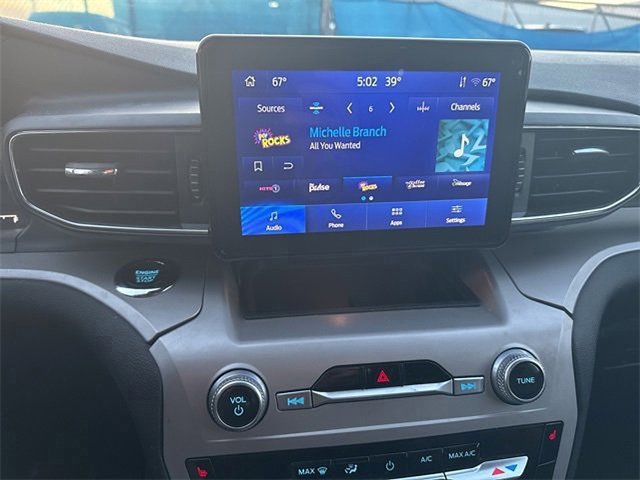 Certified 2023 Ford Explorer XLT w/ Equipment Group 202A image 19