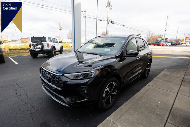 Certified 2025 Ford Escape ST-Line Elite w/ Premium Technology Package image 1