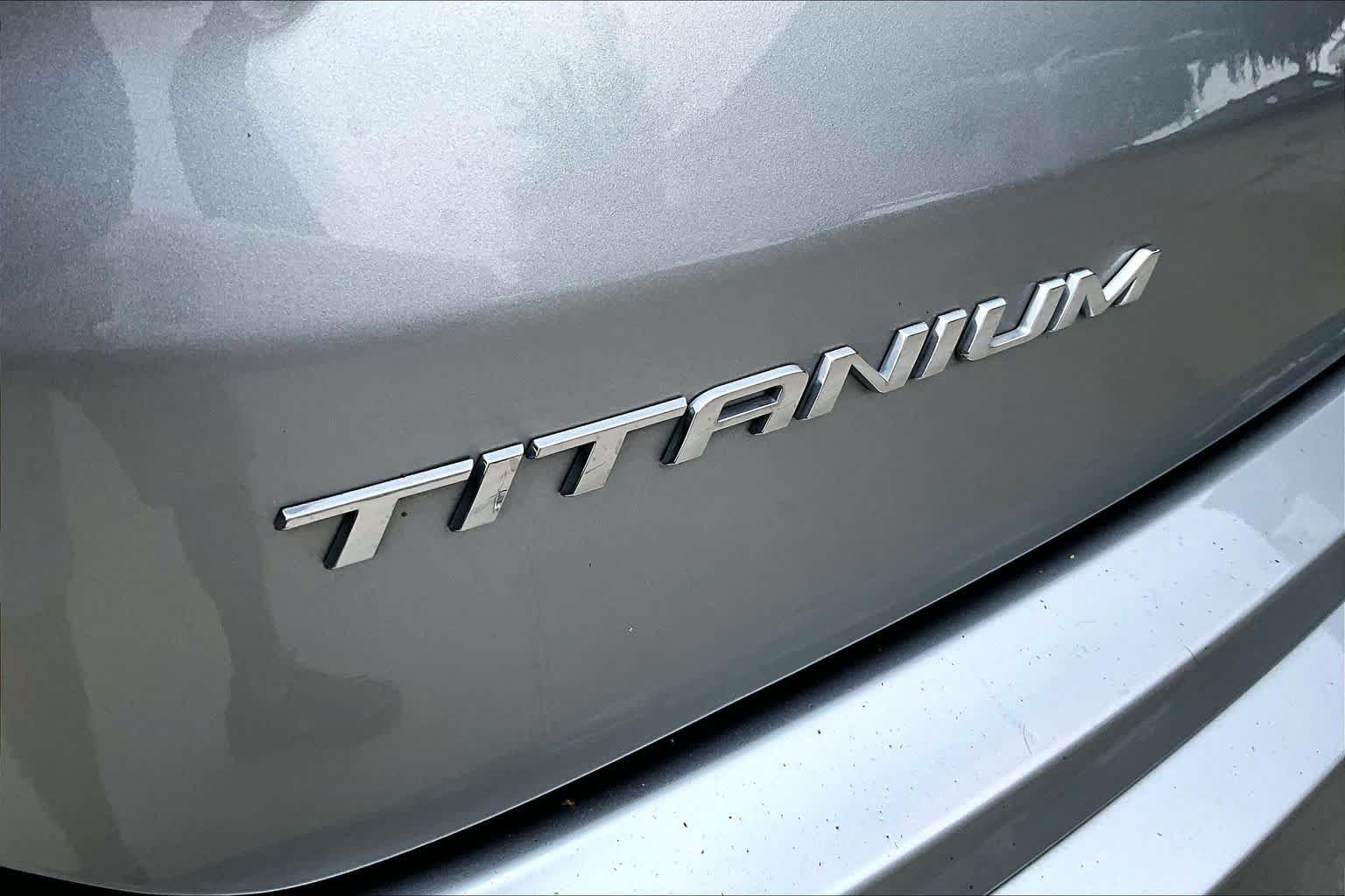 Certified 2024 Ford Edge Titanium w/ Titanium Elite Package AWD/4WD image 34