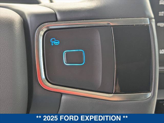 Certified 2025 Ford Expedition Max Active AWD/4WD image 15