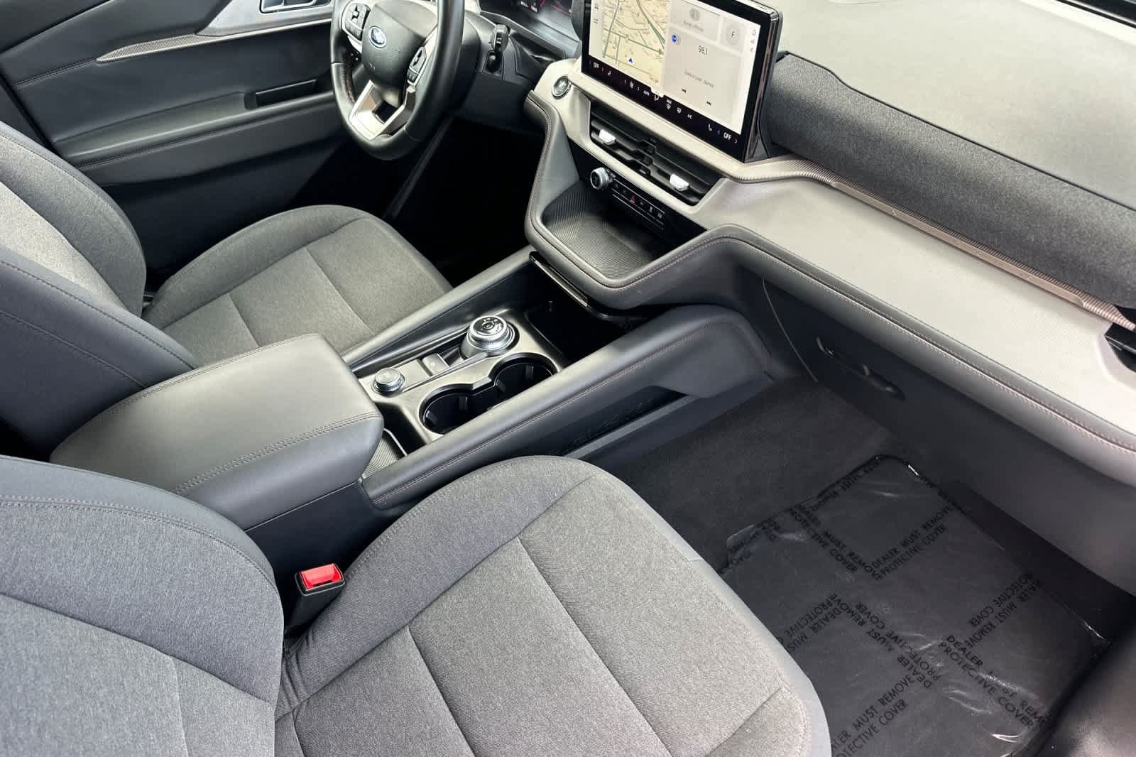 Certified 2025 Ford Explorer Active AWD/4WD image 17