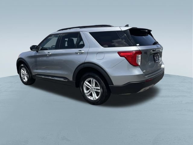 Certified 2023 Ford Explorer XLT w/ Equipment Group 202A AWD/4WD image 8