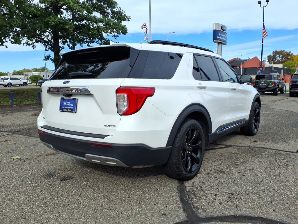 Certified 2024 Ford Explorer XLT w/ Equipment Group 202A AWD/4WD image 6
