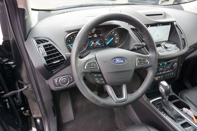Certified 2018 Ford Escape Titanium FWD image 15