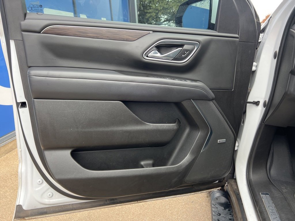 Used 2021 Chevrolet Tahoe Z71 w/ Z71 Off-Road Package image 24