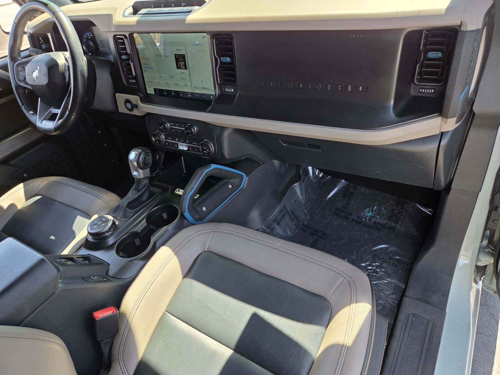 Certified 2023 Ford Bronco Wildtrak AWD/4WD image 16