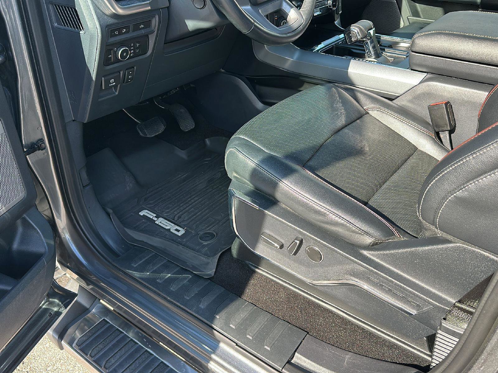 Certified 2023 Ford F150 Lariat w/ Equipment Group 502A High image 12