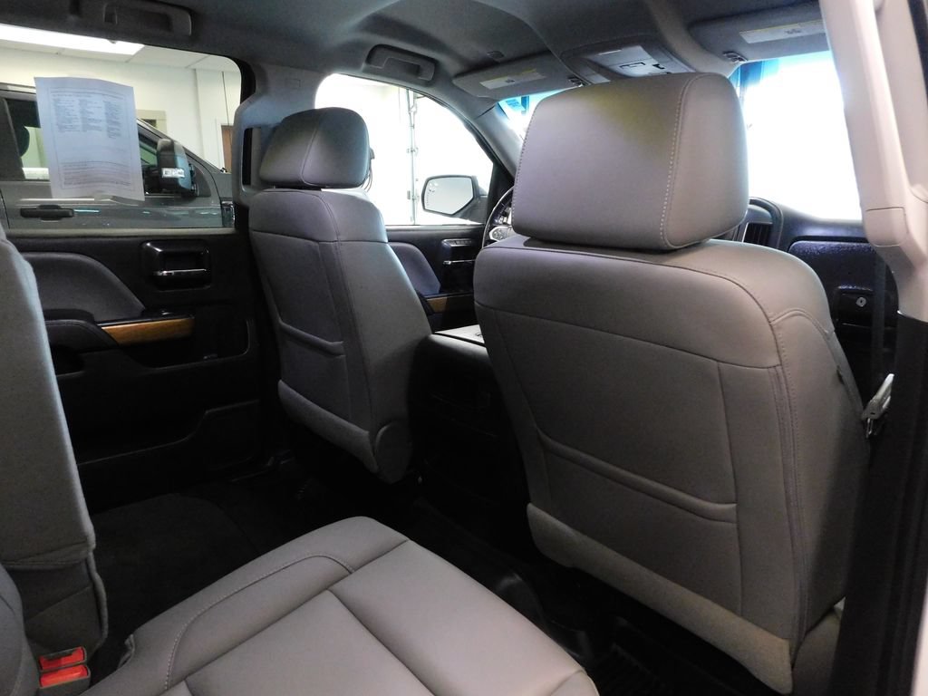 Used 2018 Chevrolet Silverado 1500 LTZ w/ Sport Package AWD/4WD image 29