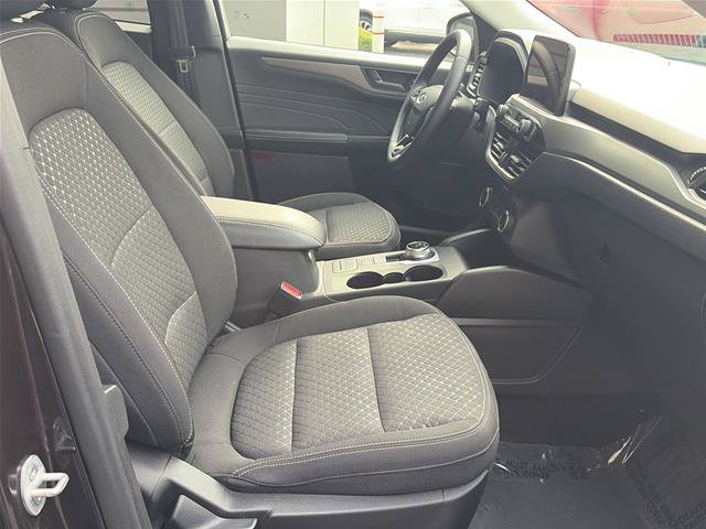 Certified 2023 Ford Escape Active AWD/4WD image 12