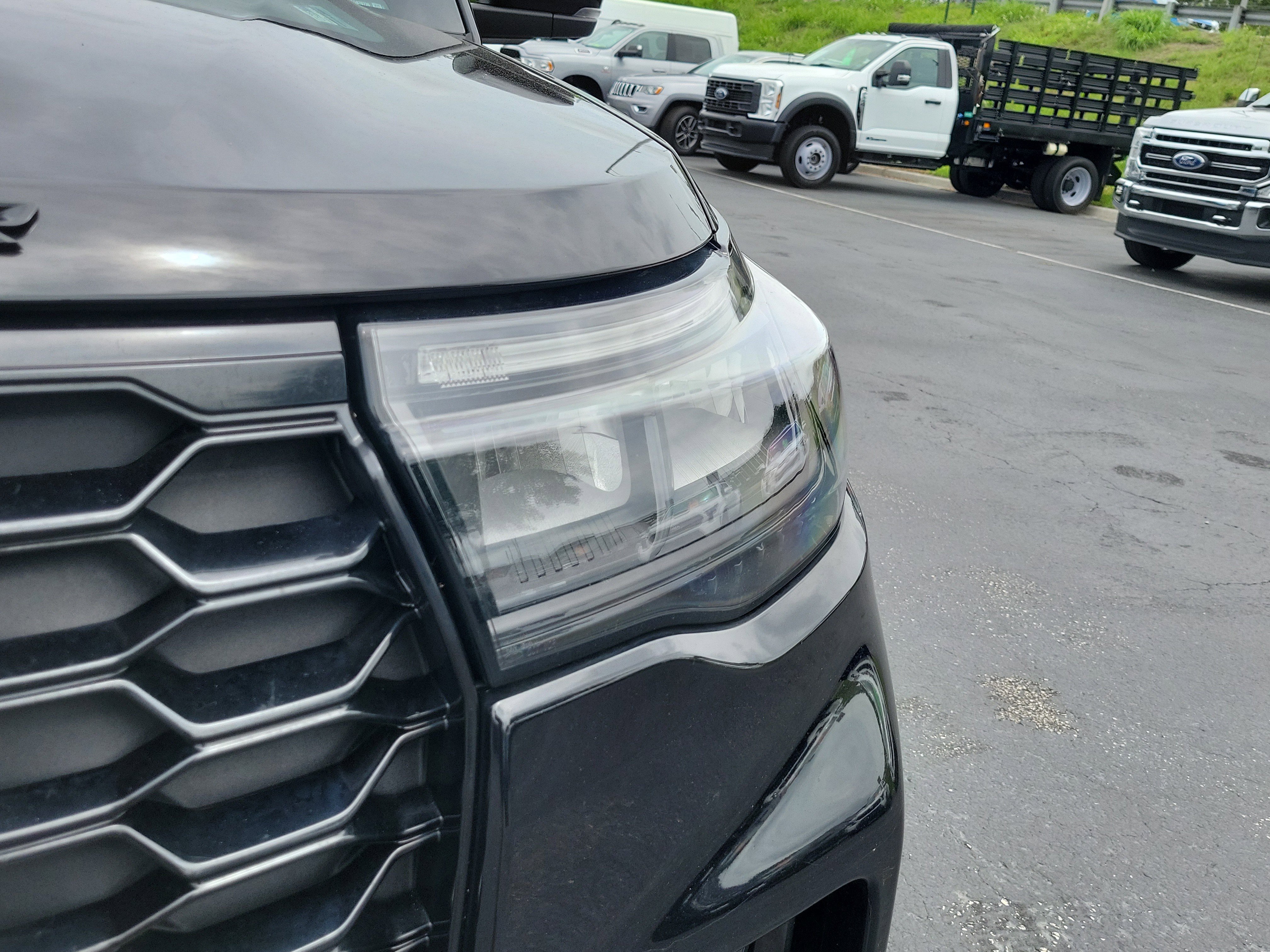 Certified 2025 Ford Explorer ST w/ Sun And Sound Package AWD/4WD image 3