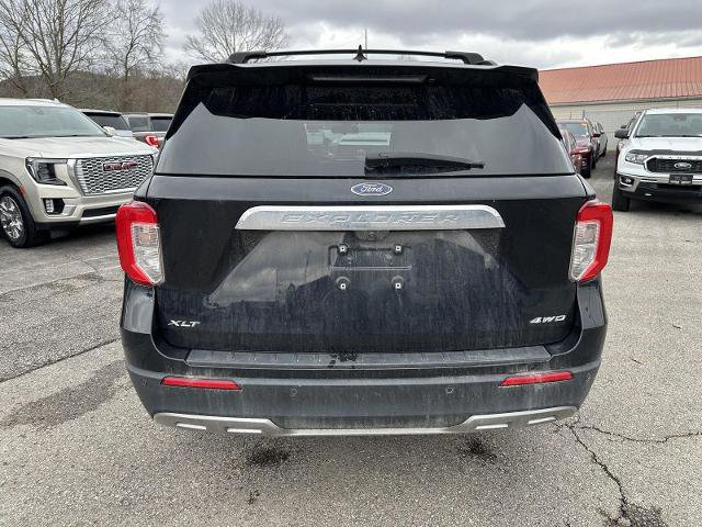 Certified 2023 Ford Explorer XLT w/ Equipment Group 202A image 3