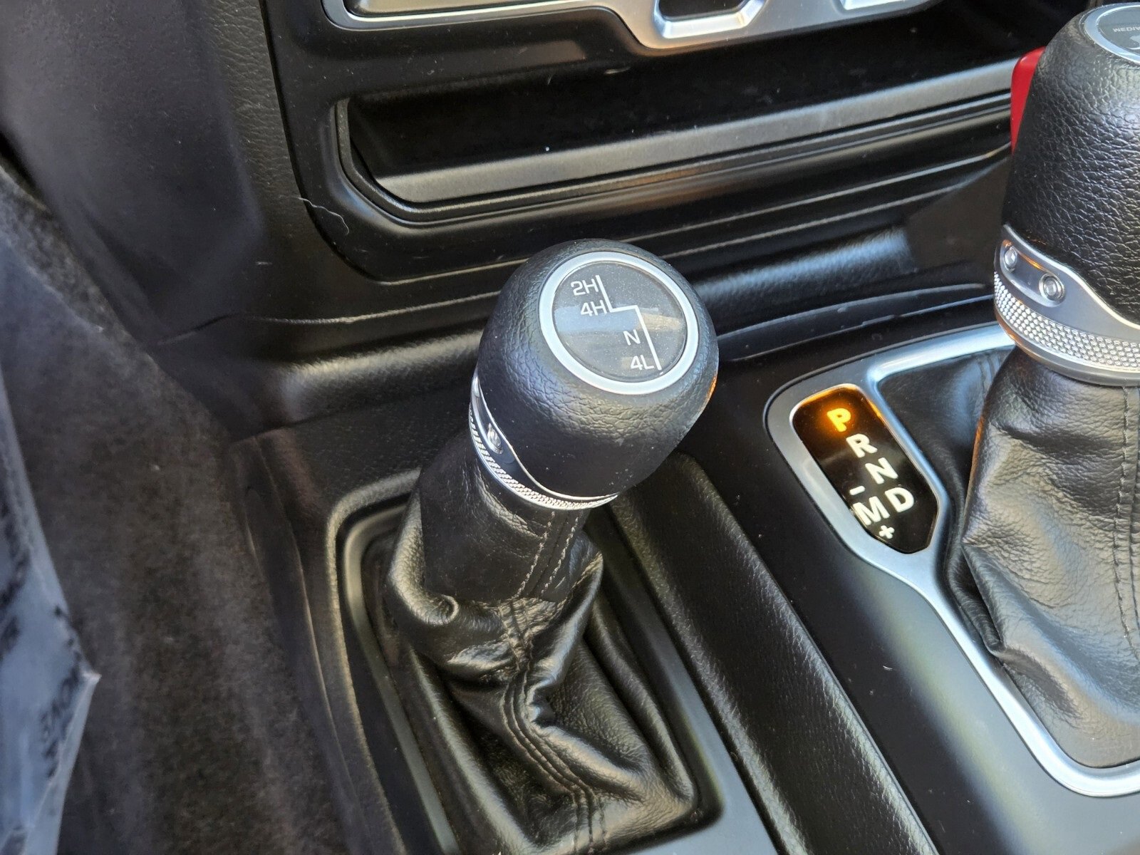 Used 2023 Jeep Wrangler Willys image 24