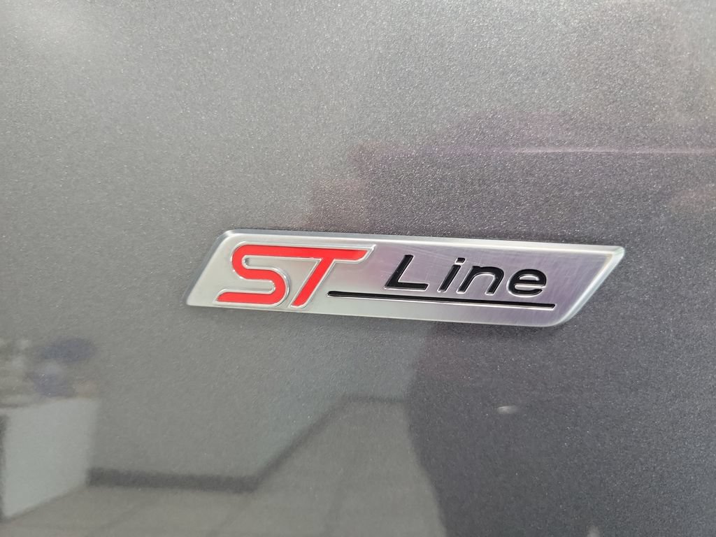 Certified 2023 Ford Escape ST-Line Elite AWD/4WD image 28