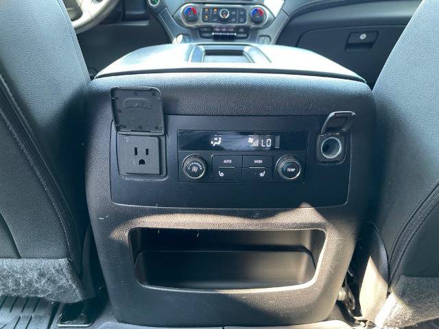 Used 2019 Chevrolet Tahoe LT w/ Luxury Package AWD/4WD image 18