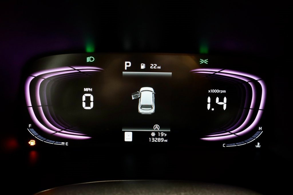 Used 2025 Kia Soul LX w/ LX Technology Package image 28