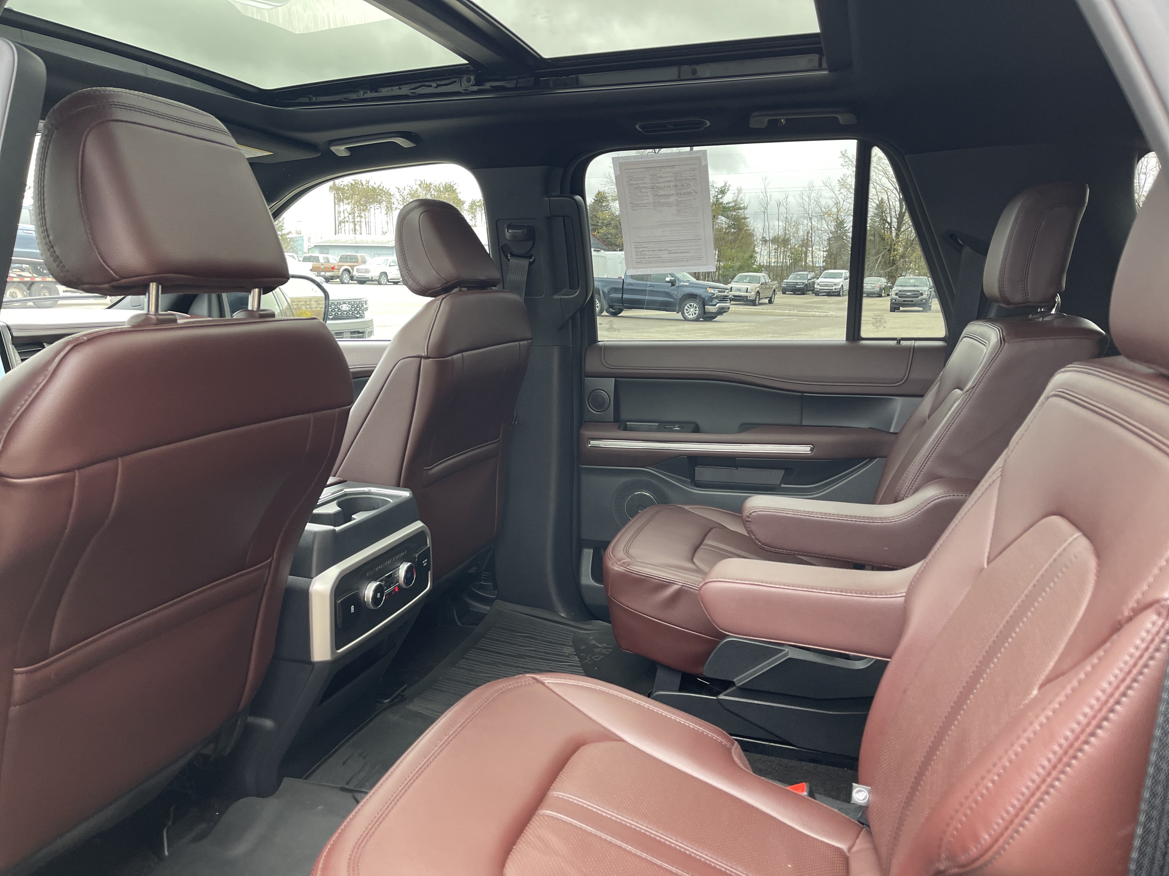 Certified 2022 Ford Expedition Max Limited AWD/4WD image 10