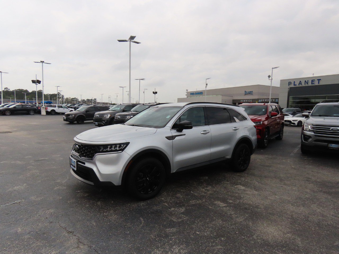 Used 2021 Kia Sorento S image 2