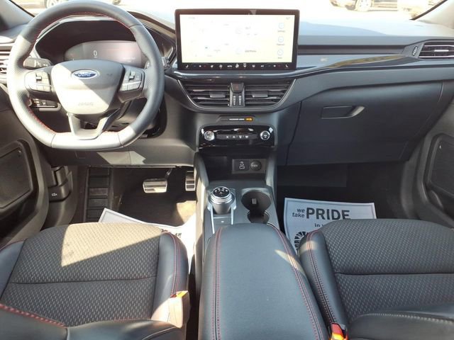 Certified 2024 Ford Escape ST-Line w/ Tech Pack #1 image 11