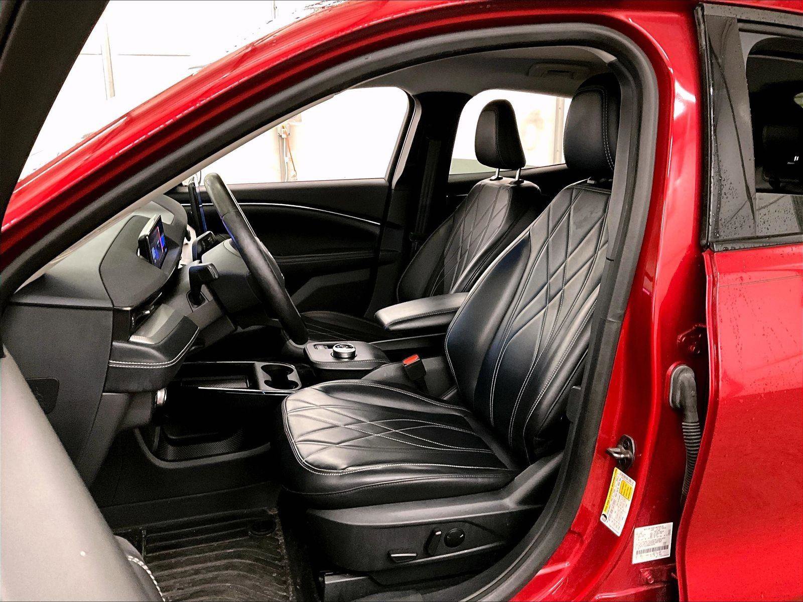 Certified 2021 Ford Mustang Mach-E Select AWD/4WD image 24