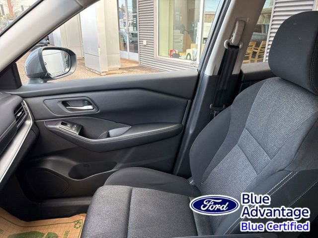 Used 2024 Nissan Rogue SV image 26