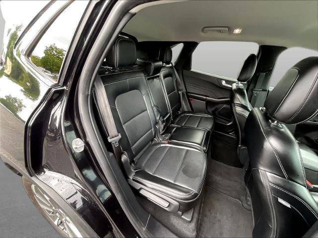 Certified 2024 Ford Escape Platinum AWD/4WD image 27