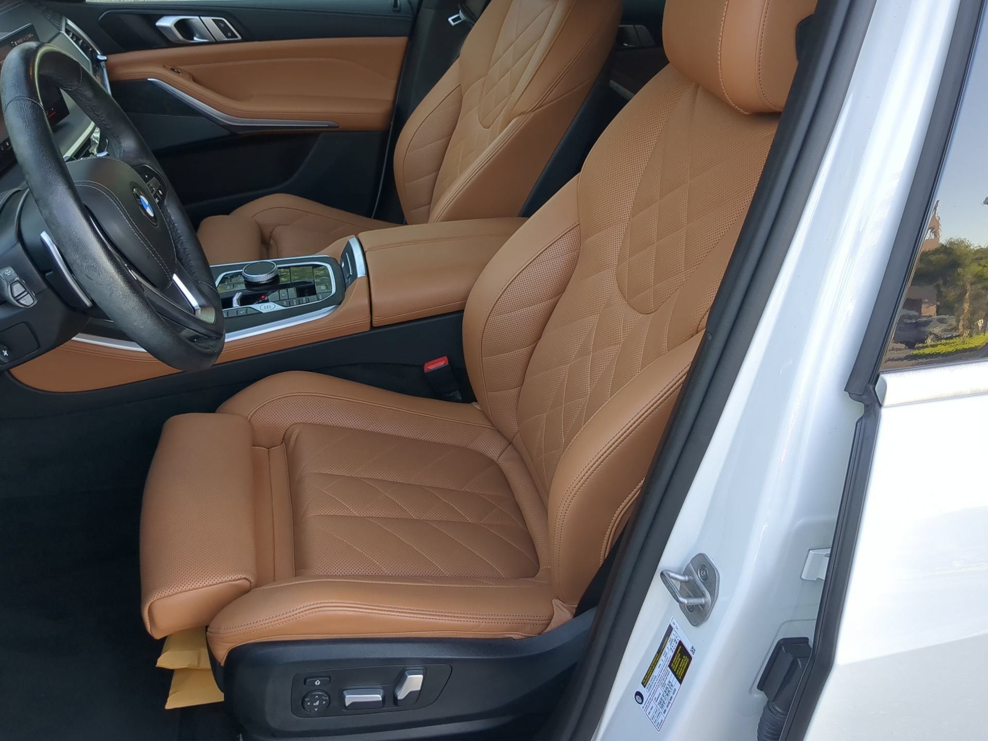 Used 2025 BMW X5 sDrive40i w/ Premium Package RWD image 57